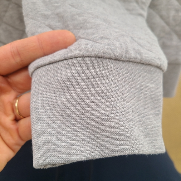 Patagonia Cream Quilted Crew Neck Sweater - Picture 4 of 7